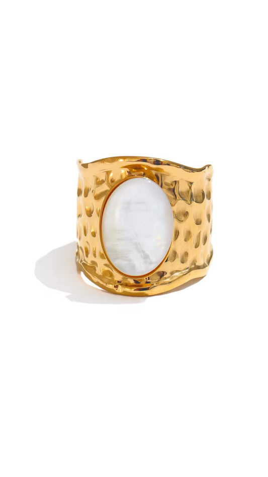 Snowhite Ring